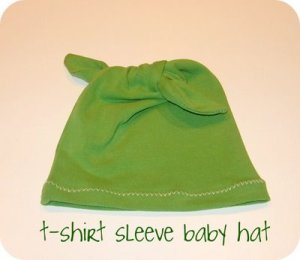 \"t-shirt_sleeve_baby_hat2\"